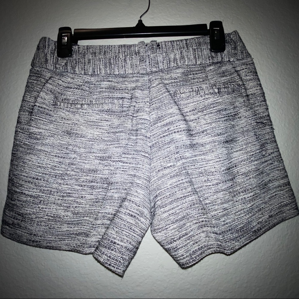 Milly Tweed Short - Picture 5 of 5